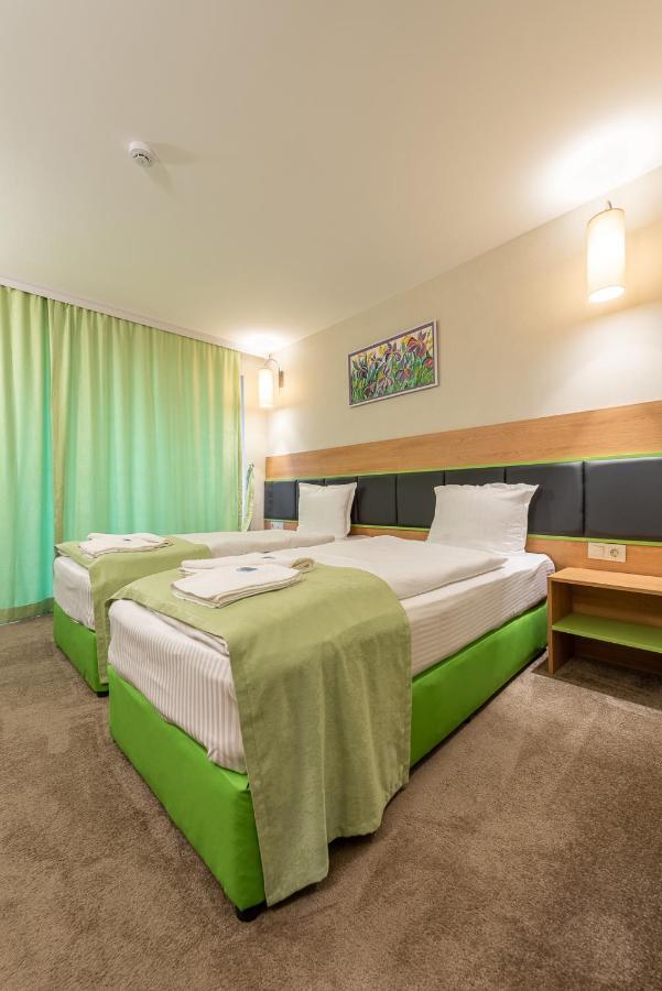Mobi Dick Family Otel 3*